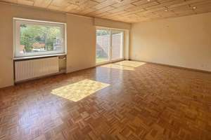 Bezugsfreies Reihenmittelhaus mit Garten, Balkon und viel Potenzial in Hockenheim – Die vollständige Adresse der Immobilie erhältst du vom Anbieter., 68766 Hockenheim – Vorschaubild 4