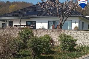 Moderner Bungalow mit ausgebautem Dachgeschoss in familienfreundlicher Lage von Melle – Die vollständige Adresse der Immobilie erhältst du vom Anbieter., 49324 Melle – Vorschaubild 2