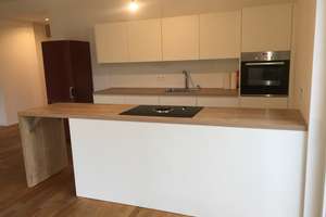 Helle 3-Zimmer-Wohnung mit 168 m² Privatgarten im Hinterhof - Alt-Hohenschönhausen – Sandinostraße 2C, 13055 Alt-Hohenschönhausen, Berlin – Vorschaubild 2