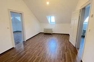*E*I*N*F*A*C*H* aber *G *U*T* - 2 Zimmer Dachgeschoß Wohnung in Wiesbaden zu vermieten!