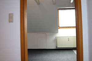 Rheinberg (Ossenberg), 2FH + DG, 10,5 Zi, ca. 169 m² Wfl., ca. 1.065 m² Gstk., Keller, Kamin, Garage – Die vollständige Adresse der Immobilie erhältst du vom Anbieter., 47495 Rheinberg – Vorschaubild 18