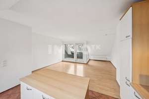 82 m² Wohlfühlwohnen: Moderne DG-Wohnung mit Einbauküche und Loggia – Oldenburgstraße 14, 42389 Langerfeld-Beyenburg, Wuppertal – Vorschaubild 5