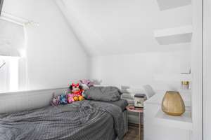 Property thumbnail 19