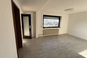 SONNENLAGE! Großes EFH (160 m²) + Doppelgarage + Hobbyräume,Balkon, Terrasse  – Kesseltalstraße 46, 86660 Tapfheim – Vorschaubild 27