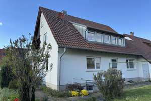 Wohnen, Arbeiten, Vermieten: Vielseitiges Zweifamilienhaus mit Garten und Garage – Die vollständige Adresse der Immobilie erhältst du vom Anbieter., 72658 Bempflingen – Vorschaubild 5