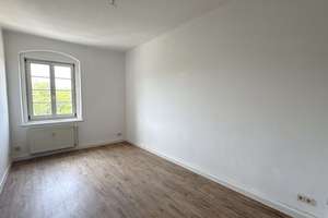 HIER STAUNT JEDER! ZENTRALER FAMILIENTRAUM - 5 Zimmer, 2 Bäder, EBK & viel Licht – Bernhardstraße 20, 9126 Lutherviertel, Chemnitz – Vorschaubild 10