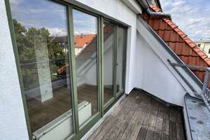 Schöne helle 2 Zimmer Wohnung im Dachgeschoss – 4318 Anger-Crottendorf, Leipzig – Vorschaubild 2