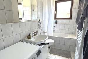 6700 - Ruhig gelegene 3-Zimmerwohnung mit Balkon und Tageslichtbad in Bulach! – Die vollständige Adresse der Immobilie erhältst du vom Anbieter., 76135 Beiertheim-Bulach, Karlsruhe – Vorschaubild 6