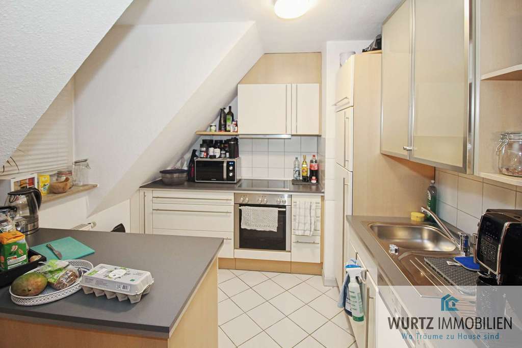 Immobilie in Rutesheim - Attraktive 3,5-Zimmer-Maisonettewohnung im Herzen von Rutesheim - Bild 2