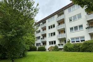 Flotte 3-Raum-Wohnung mit Balkon! – Minnesängerstr. 57, 45279 Freisenbruch, Essen – Vorschaubild 1