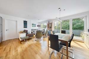 Jeden Tag ein Platz an der Sonne! Moderne Eigentumswohnung mit Süd-Dachterrasse – Die vollständige Adresse der Immobilie erhältst du vom Anbieter., 22159 Farmsen-Berne, Hamburg – Vorschaubild 3