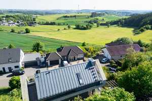 **reserviert---Besonderes Architektenhaus mit Personenaufzug und modernster Technik ** – Bitburg-Prüm (Kreis) – Vorschaubild 5