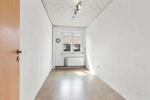 Maisonettewohnung mit ca. 138 qm Wohn-/Nutzfläche & Garage in ruhiger Anliegerstraße von Oldenfelde – Die vollständige Adresse der Immobilie erhältst du vom Anbieter., 22147 Rahlstedt, Hamburg – Vorschaubild 9