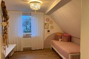 Charmantes Einfamilienhaus (4 Zi.) in Essen-Steele,  Bezugsfrei ab 01.05.2026   Max. 4 Personen – Die vollständige Adresse der Immobilie erhältst du vom Anbieter., 45276 Steele, Essen – Vorschaubild 14