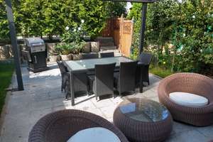 Reihenmittelhaus, 5 Zimmer, EBK, 2 Bäder, 2 Terrassen + Garten.  2 Parkplätze, Niedrige NK !  – Fanny de la Roche Weg 32, 55126 Finthen, Mainz – Vorschaubild 11