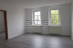 MIT EINBAUKÜCHE - 4 Zimmer Wohnung in Dresden Löbtau – Kesselsdorfer Str. 45, 1159 Naußlitz, Dresden – Vorschaubild 3
