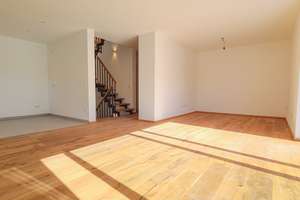 Frei ab 01.08.2026! Exklusive 5 Zi. Whg auf 3 Ebenen mit 117m² Süd-West-Garten &  35 m² Terrasse – Die vollständige Adresse der Immobilie erhältst du vom Anbieter., 81827 Waldtrudering, München – Vorschaubild 18