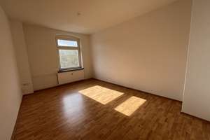 2 Zimmer mit Balkon zum Wohlfühlen | EBK auf Wunsch – Bernsdorfer Str. 183, 9126 Bernsdorf, Chemnitz – Vorschaubild 5