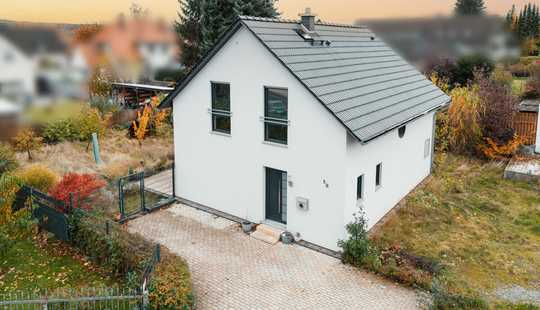 Bild von *RESERVIERT*Neuwertiges Einfamilienhaus mit Gartenparadies - Energieeffizienzklasse A+