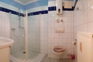 Seniorenwohnung im Friedrichshof : 2-Zimmer-Wohnung mit EBK und Balkon in Solingen Mitte – Friedrichstraße 1-3, 42651 Solingen-Mitte, Solingen – Vorschaubild 4