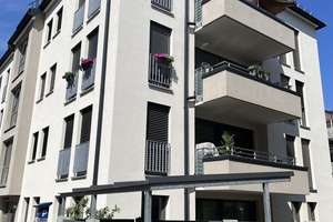 moderne 3-Zi.-Wohnung im 1.OG mit Südbalkon, Aufzug, Einbauküche und Stellplatz – Gutbrodstr. 86, 70193 Hölderlinplatz, Stuttgart – Vorschaubild 3