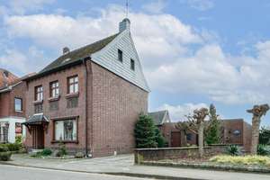 Viel Platz, Komfort & Lebensqualität in Selfkant - Tüddern! – Die vollständige Adresse der Immobilie erhältst du vom Anbieter., 52538 Selfkant – Vorschaubild 1