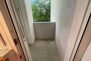 helle 2-Zimmer-Wohnung mit 2 Balkonen, bezugsfrei.
PKW-TG-Stellplatz optional – Die vollständige Adresse der Immobilie erhältst du vom Anbieter., 80993 Alt-Moosach, München – Vorschaubild 14