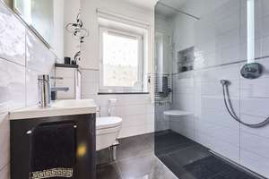 Property thumbnail 22