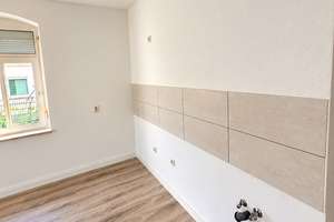 Helle 2-Zimmer-Altbauwohnung mit modernem Bad - Wanne & Dusche – 1705 Freital – Vorschaubild 4