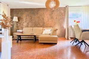 Bungalow mit Garage und schönem Garten sucht neuen Eigentümer – Eduard-Beerbaum-Straße 5, 50181 Bedburg – Vorschaubild 2