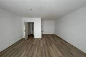 Gute Anbindung! Renoviertes Apartment mit Balkon in Wuppertal – Am Sonnenbrunnen 17, 42327 Wuppertal – Vorschaubild 4