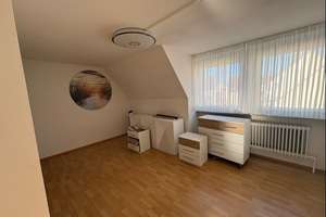 3-Familienhaus in zentraler Lage von Altdorf – Die vollständige Adresse der Immobilie erhältst du vom Anbieter., 90518 Altdorf bei Nürnberg – Vorschaubild 7