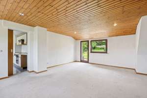 Angeb. flexibl. nutzbares Wohnhaus mit ELW, Garage & großem Sonnengarten – Die vollständige Adresse der Immobilie erhältst du vom Anbieter., 57074 Siegen, Siegen – Vorschaubild 15