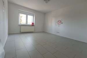 Schöne großzügige 3-Zimmer-Eigentumswohnung in Krefeld- Inrath – Die vollständige Adresse der Immobilie erhältst du vom Anbieter., 47798 Stadtmitte, Krefeld – Vorschaubild 2