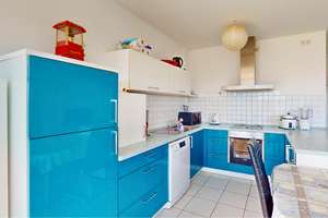 ** Moderne 3-Zimmer-Wohnung mit Aufzug, Balkon und zwei Stellplätzen ** – Die vollständige Adresse der Immobilie erhältst du vom Anbieter., 85049 Friedrichshofen-Hollerstauden, Ingolstadt – Vorschaubild 4