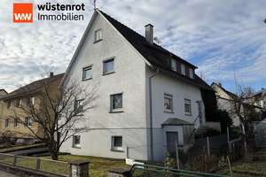 Familienfreundliches Wohnhaus mit Einliegerwohnung und Garten
- massiv gebaut, ruhig & zentral- – Die vollständige Adresse der Immobilie erhältst du vom Anbieter., 74405 Gaildorf – Vorschaubild 3