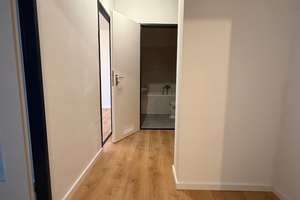 Gemütliche 2-Zimmer-Wohnung in Erlangen-Bruck – Gerhart-Hauptmann Str. 15, 91058 Schönfeld, Erlangen – Vorschaubild 1