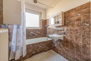 Bezugsfrei! 4 Zimmer mit Sonnigem Balkon. Renovierungsbedürftig – Gütergotzer Straße 3, 14165 Zehlendorf, Berlin – Vorschaubild 5