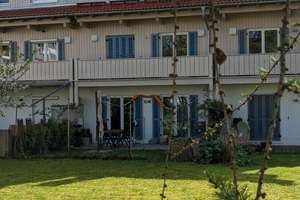 Geschmackvolles, geräumiges 5-Zimmer-Reihenhaus mit gehobener Innenausstattung und EBK in Aying