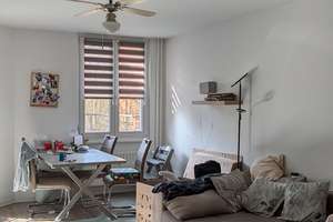 Helle 3-Zimmer-Wohnung mit Balkon im 2. OG in Potsdam-Kirchsteigfeld – Die vollständige Adresse der Immobilie erhältst du vom Anbieter., 14480 Kirchsteigfeld, Potsdam – Vorschaubild 2