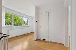 WARTELISTE! Reihenhaus mit grünem, liebevoll angelegtem Westgarten und viel Platz zum Wohlfühlen – Die vollständige Adresse der Immobilie erhältst du vom Anbieter., 22145 Rahlstedt, Hamburg – Vorschaubild 15