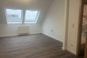 Vermietete Dachgeschosswohnung mit einem Stellplatz im Parkhaus – Die vollständige Adresse der Immobilie erhältst du vom Anbieter., 12526 Bohnsdorf, Berlin – Vorschaubild 5