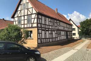 Vierseitenhof mit viel Potential – Die vollständige Adresse der Immobilie erhältst du vom Anbieter., 37355 Niederorschel – Vorschaubild 2