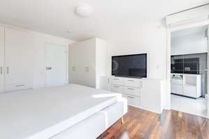 Modernes Loft-Wohnen am Waldrand- Wohnkomfort im KfW-70-Haus – Die vollständige Adresse der Immobilie erhältst du vom Anbieter., 76189 Oberreut, Karlsruhe – Vorschaubild 7