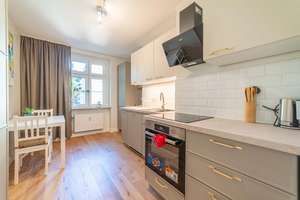 Beautiful 2-Room Apartment in Cecilienstraße – Die vollständige Adresse der Immobilie erhältst du vom Anbieter., 12247 Lankwitz, Berlin – Vorschaubild 9