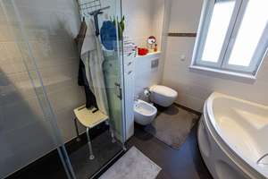 Neuwertiges Zweifamilienhaus im Neubaugebiet Volkertshausen – Die vollständige Adresse der Immobilie erhältst du vom Anbieter., 78269 Volkertshausen – Vorschaubild 15