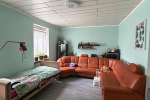 Charmantes Reiheneckhaus mit Innenhof, Balkon – Die vollständige Adresse der Immobilie erhältst du vom Anbieter., 33604 Mitte, Bielefeld – Vorschaubild 2