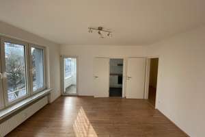 Hübsche 1-Zi. Wohnung in Schlebusch Waldsiedlung mit Balkon!