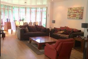 International School: Elegante 4-5 Zimmer Wohnung / Duplex Apartment for Rent, 4 bedrooms – Die vollständige Adresse der Immobilie erhältst du vom Anbieter., 22609 Nienstedten, Hamburg – Vorschaubild 10