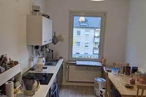 Helle, Ruhige 2-Zimmer-Wohnung 57m² im 2. OG in Duisburg-Neudorf-Nord – Liliencronstr 11, 47057 Neudorf-Nord, Duisburg – Vorschaubild 6